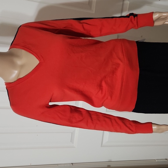 Banana Republic S Merino Wool Red V-Neck Sweater with Black Stripe - Picture 4 of 7